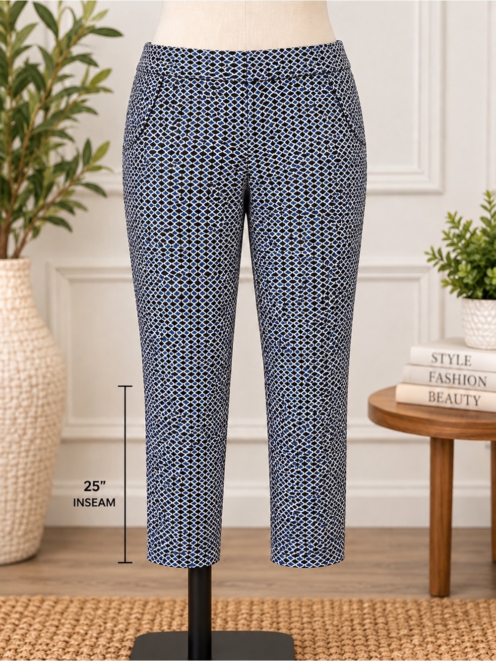 Kenar Cropped Geometric Print Ankle Pants Blue Black White Size 6 NWOT